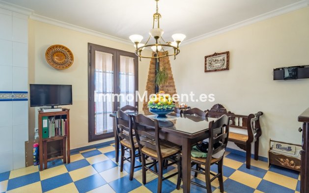 Resale - Detached villa - Inland  - Churriana
