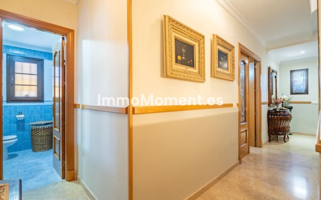 Resale - Detached villa - Inland  - Churriana