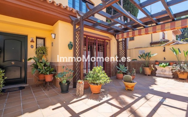 Resale - Detached villa - Inland  - Churriana