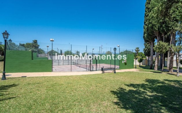 Resale - Detached villa - Inland  - Churriana