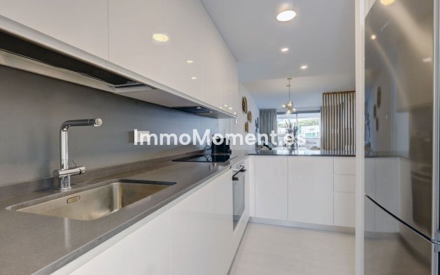 Wiederverkauf - Wohnung - Estepona  - Estepona Centro