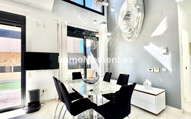Wiederverkauf - Freistehende Villa - Orihuela - Cabo roig - La Zenia