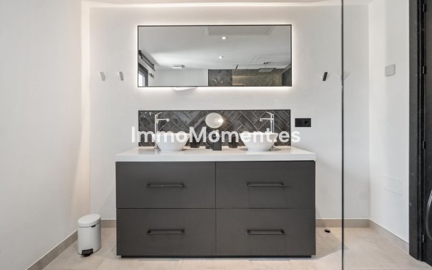 Reventa - Villa independiente - Marbella - Marbesa