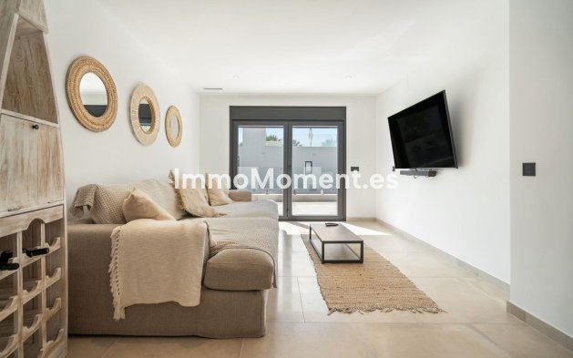 Reventa - Villa independiente - Marbella - Marbesa