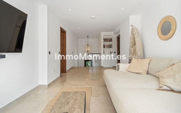 Reventa - Villa independiente - Marbella - Marbesa