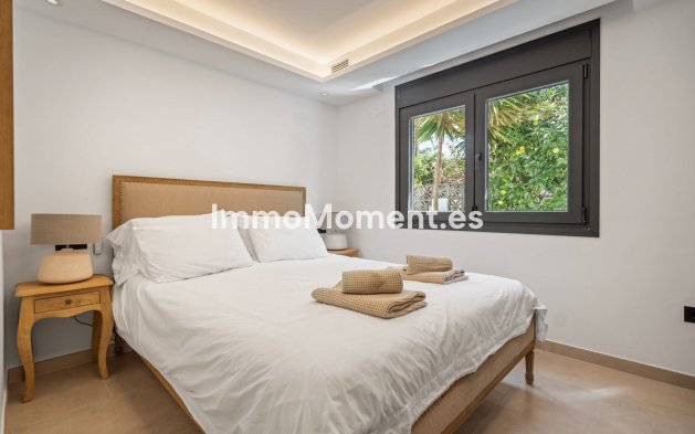 Reventa - Villa independiente - Marbella - Marbesa