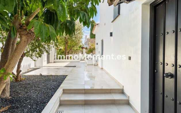 Reventa - Villa independiente - Marbella - Marbesa