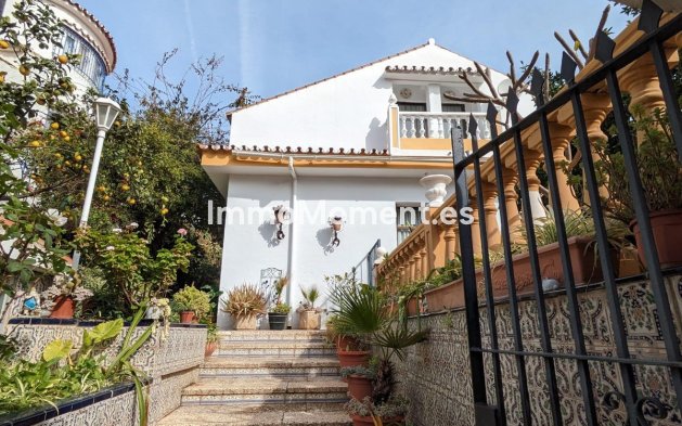 Wiederverkauf - Freistehende Villa - Benalmadena - Benalmadena Centro