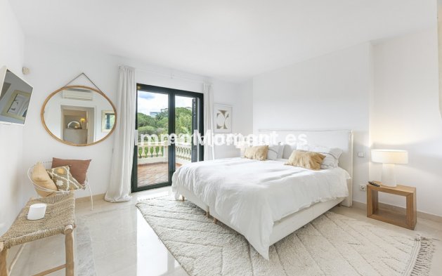 Resale - Detached villa - Sotogrande - Sotogrande Alto