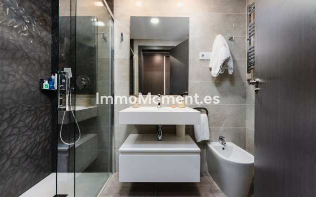 Bestaande woning - Appartement - Estepona  - Estepona Centro