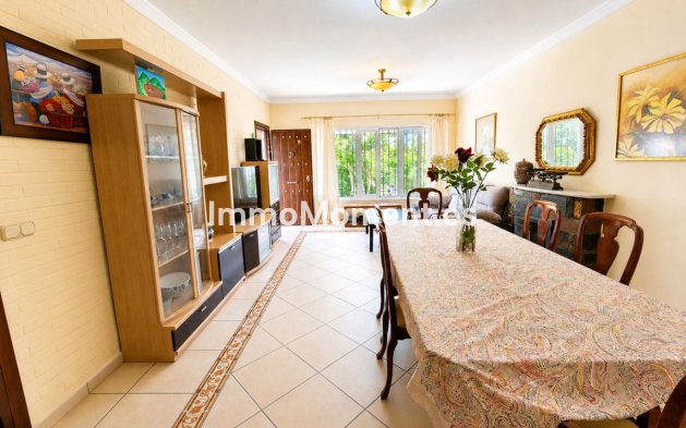 Resale - Detached villa - Manilva - La Duquesa