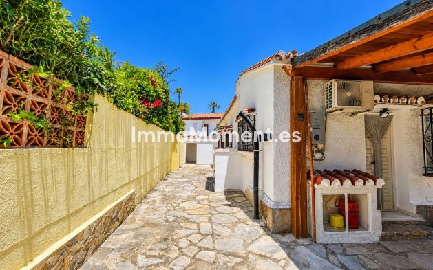 Resale - Detached villa - Manilva - La Duquesa