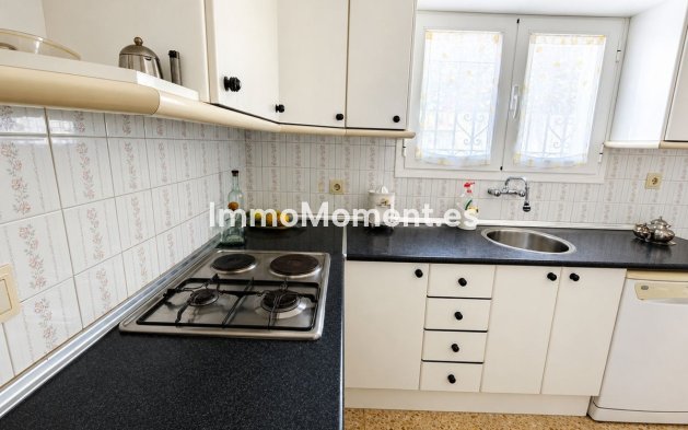 Resale - Detached villa - Manilva - La Duquesa