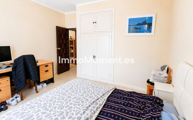Resale - Detached villa - Manilva - La Duquesa