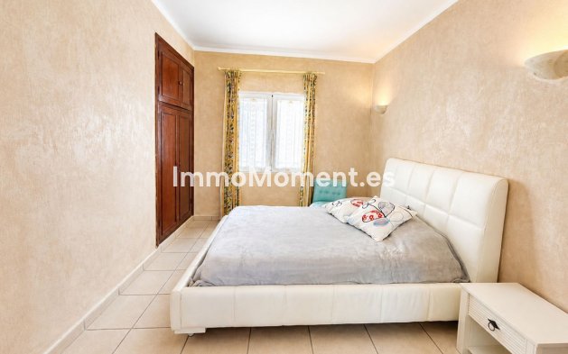 Resale - Detached villa - Manilva - La Duquesa