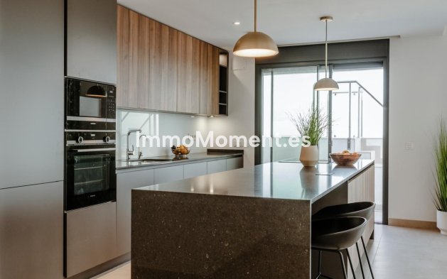 Wiederverkauf - Wohnung - Benalmadena - Benalmadena Centro