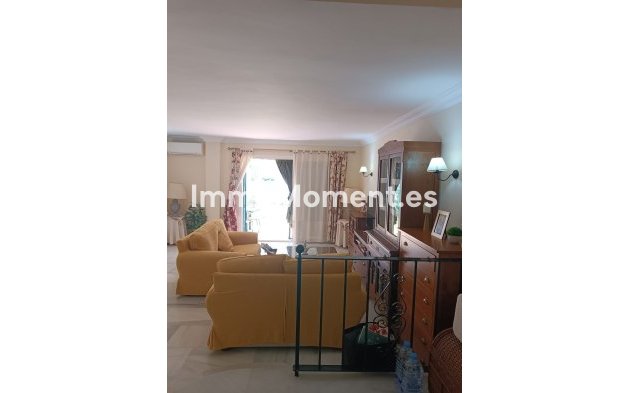 Reventa - Apartamento - Estepona  - Estepona Centro