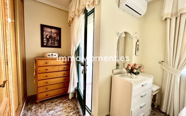 Resale - Townhouse - Orihuela - Cabo roig - La Zenia