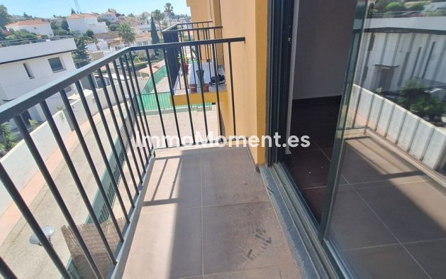 Reventa - Villa independiente - Fuengirola - Fuengirola Centro