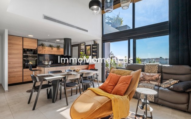 Resale - Apartment - Orihuela - Villamartín