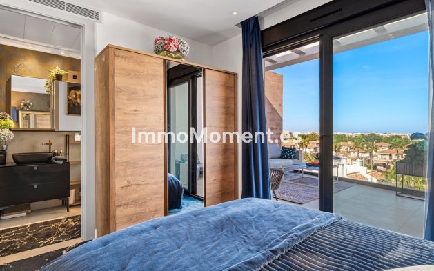Resale - Apartment - Orihuela - Villamartín