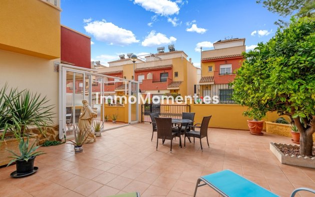 Resale - Townhouse - Orihuela - Villamartín