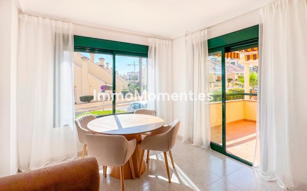 Resale - Apartment - Orihuela - Campoamor