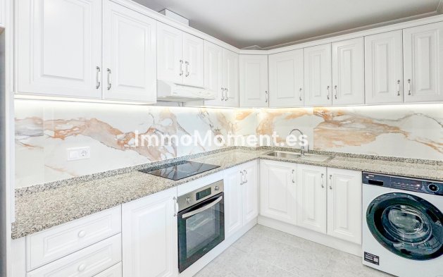 Resale - Apartment - Orihuela - Campoamor