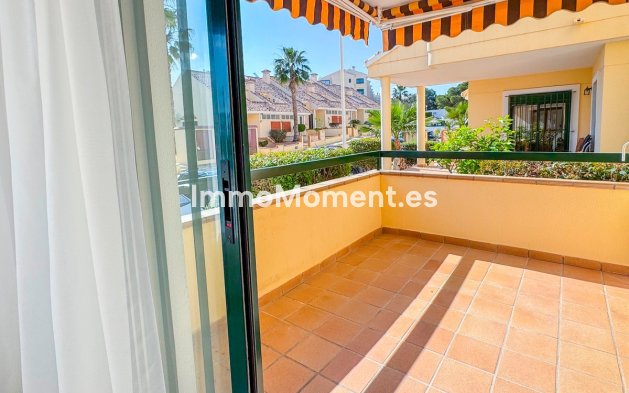 Resale - Apartment - Orihuela - Campoamor