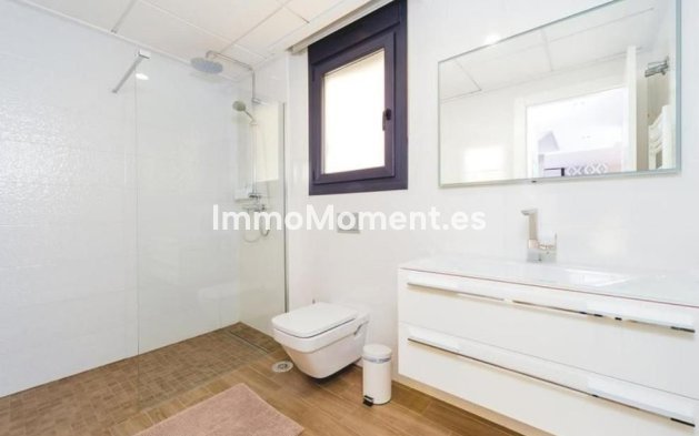 Wiederverkauf - Freistehende Villa - Torrevieja - Torrevieja Centro