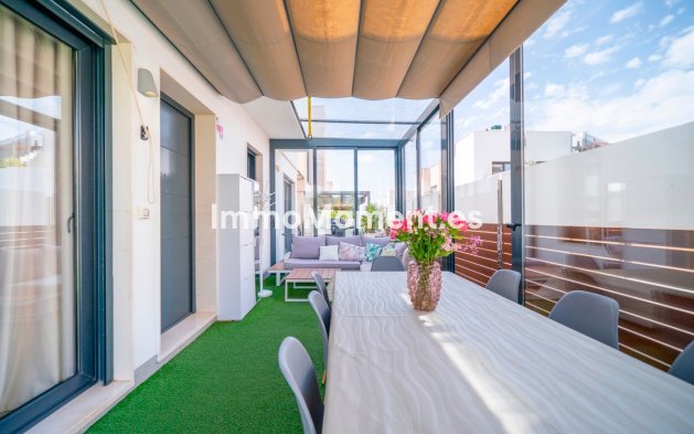 Wiederverkauf - Freistehende Villa - Torrevieja - Torrevieja Centro