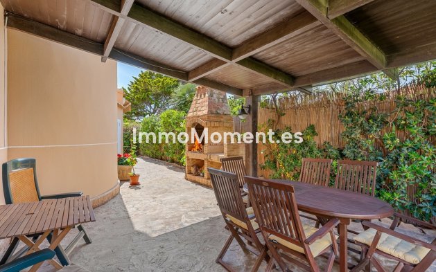 Wiederverkauf - Freistehende Villa - Torrevieja - La Mata