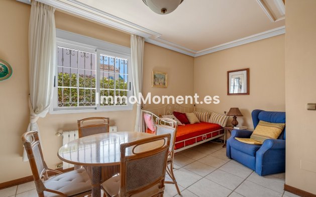 Wiederverkauf - Freistehende Villa - Torrevieja - La Mata