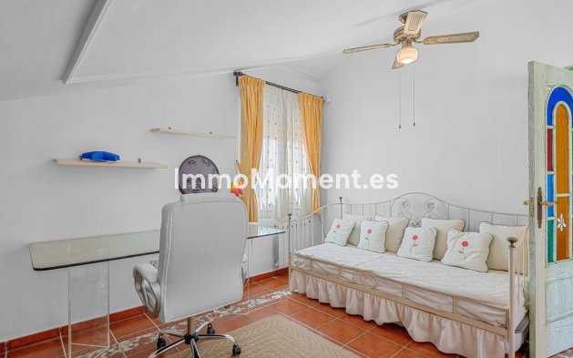 Wiederverkauf - Freistehende Villa - Torrevieja - La Mata