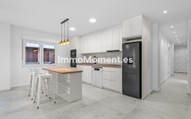Revente - Appartement - Torrevieja - Torrevieja Centro