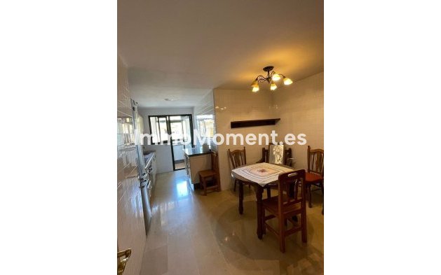 Wiederverkauf - Wohnung - Marbella - San Pedro de Alcántara