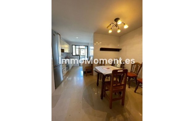 Wiederverkauf - Wohnung - Marbella - San Pedro de Alcántara