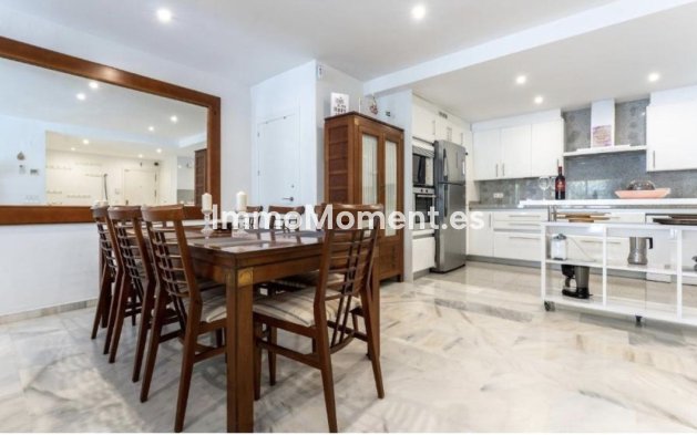 Reventa - Apartamento - Marbella - Elviria