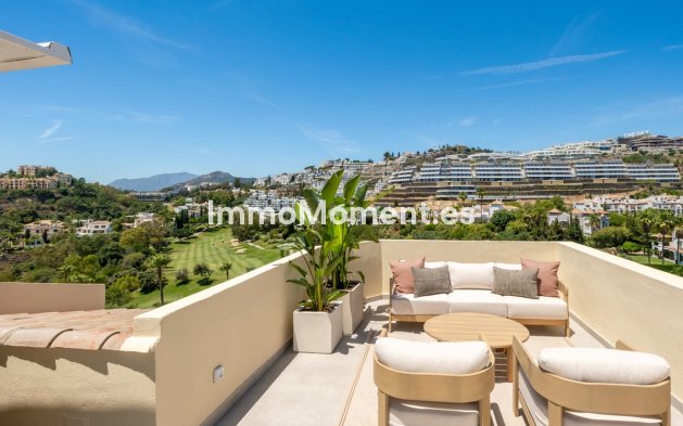Resale - Apartment - Benahavís - Benahavís Centro