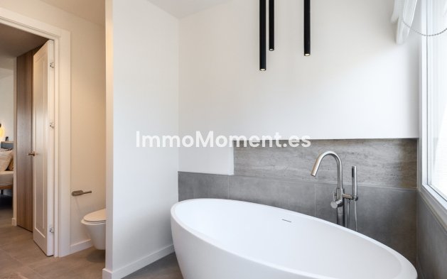 Resale - Apartment - Benahavís - Benahavís Centro