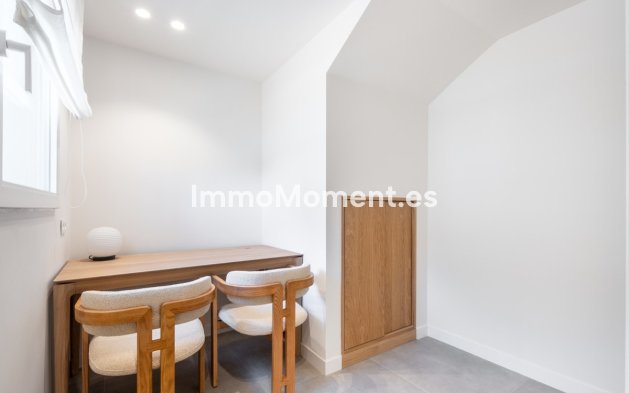 Resale - Apartment - Benahavís - Benahavís Centro