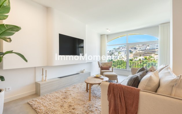 Resale - Apartment - Benahavís - Benahavís Centro