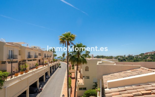 Resale - Apartment - Benahavís - Benahavís Centro