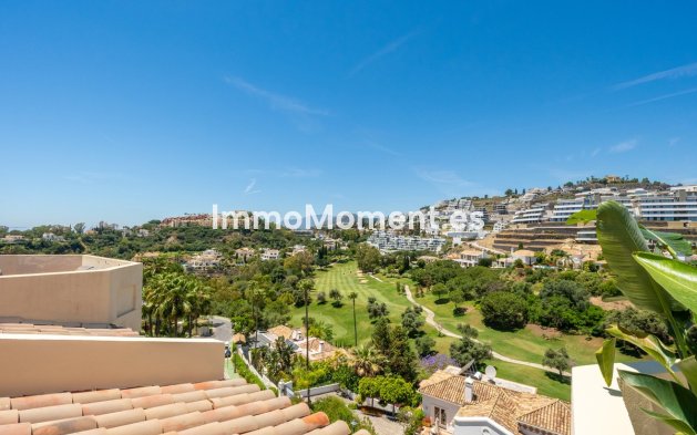 Resale - Apartment - Benahavís - Benahavís Centro