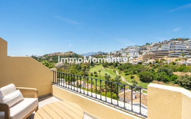 Resale - Apartment - Benahavís - Benahavís Centro