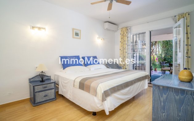 Wiederverkauf - Freistehende Villa - Marbella - Guadalmina Alta
