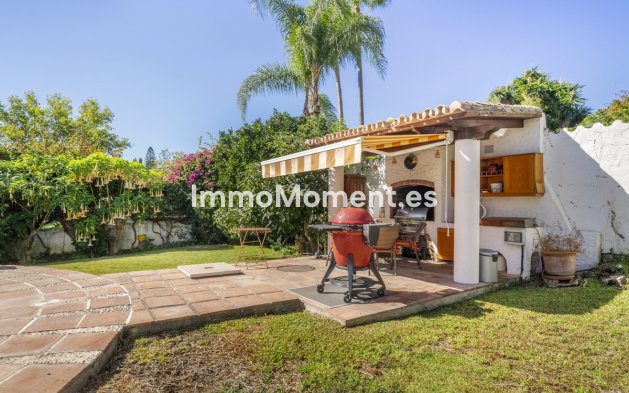 Wiederverkauf - Freistehende Villa - Marbella - Guadalmina Alta