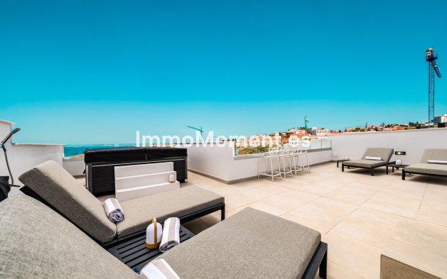 Resale - Apartment - Fuengirola - Carvajal