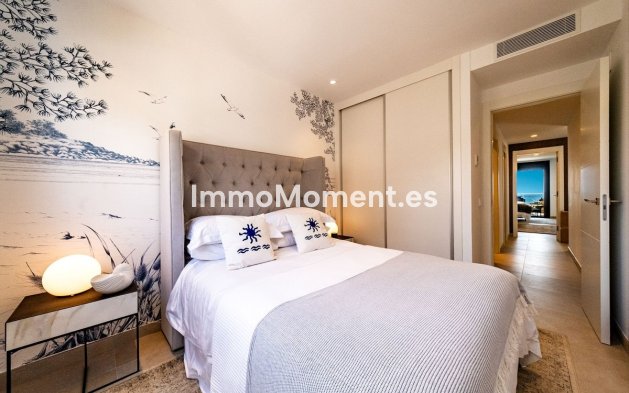 Resale - Apartment - Fuengirola - Carvajal