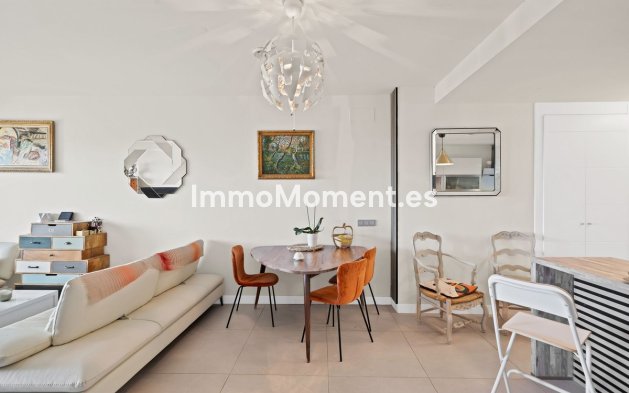 Resale - Apartment - Benalmadena - Benalmadena Centro